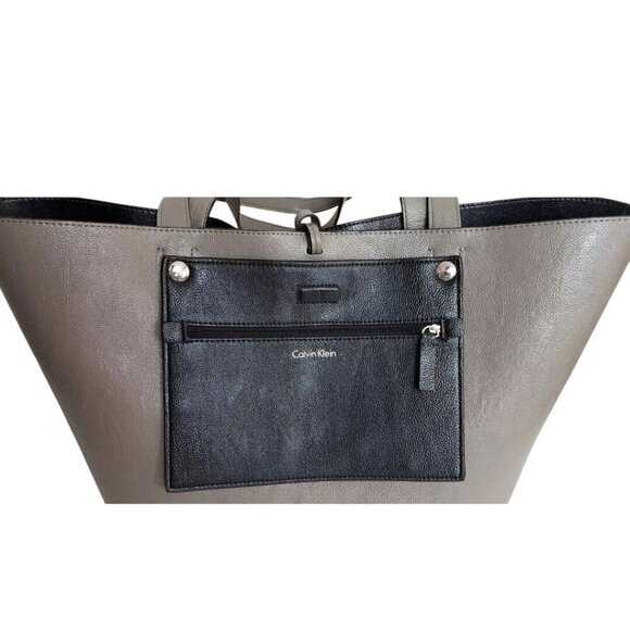 Calvin Klein Black Gray Reversible Leather Tote Bag Magnetic Closure Logo - Picture 8 of 14